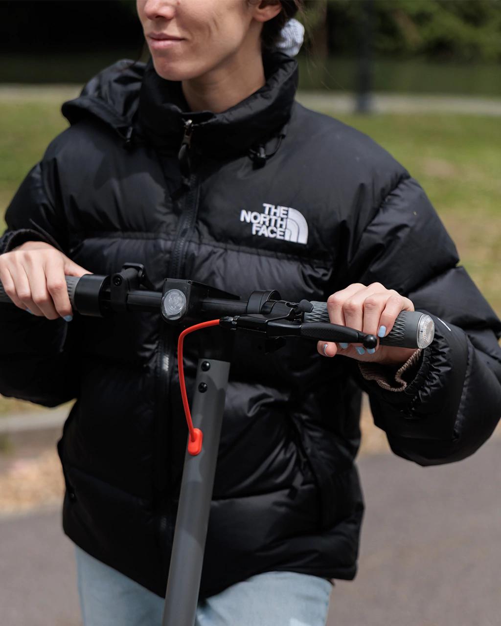 v200-gy-b-5b94a2b6066dc3346917617615747523-1024-1024_webp_75